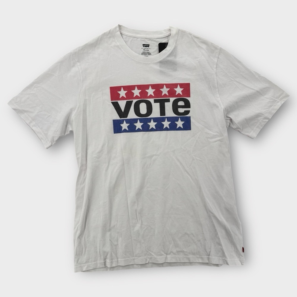 Levi’s Shirt Mens Medium Vote Political Patriotic United States USA Flag Tee NEW